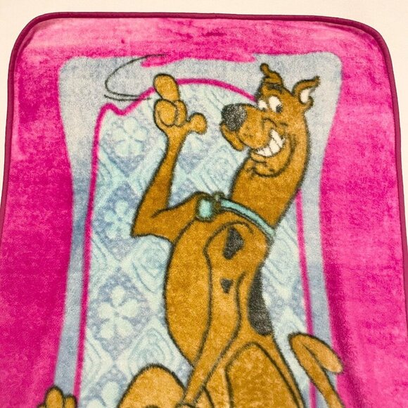 Vintage Scooby Doo Fleece Blanket 58 x 41 Inch Throw Blanket Y2K - Picture 10 of 15